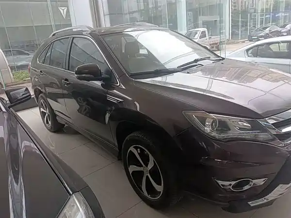 BYD S7 2016