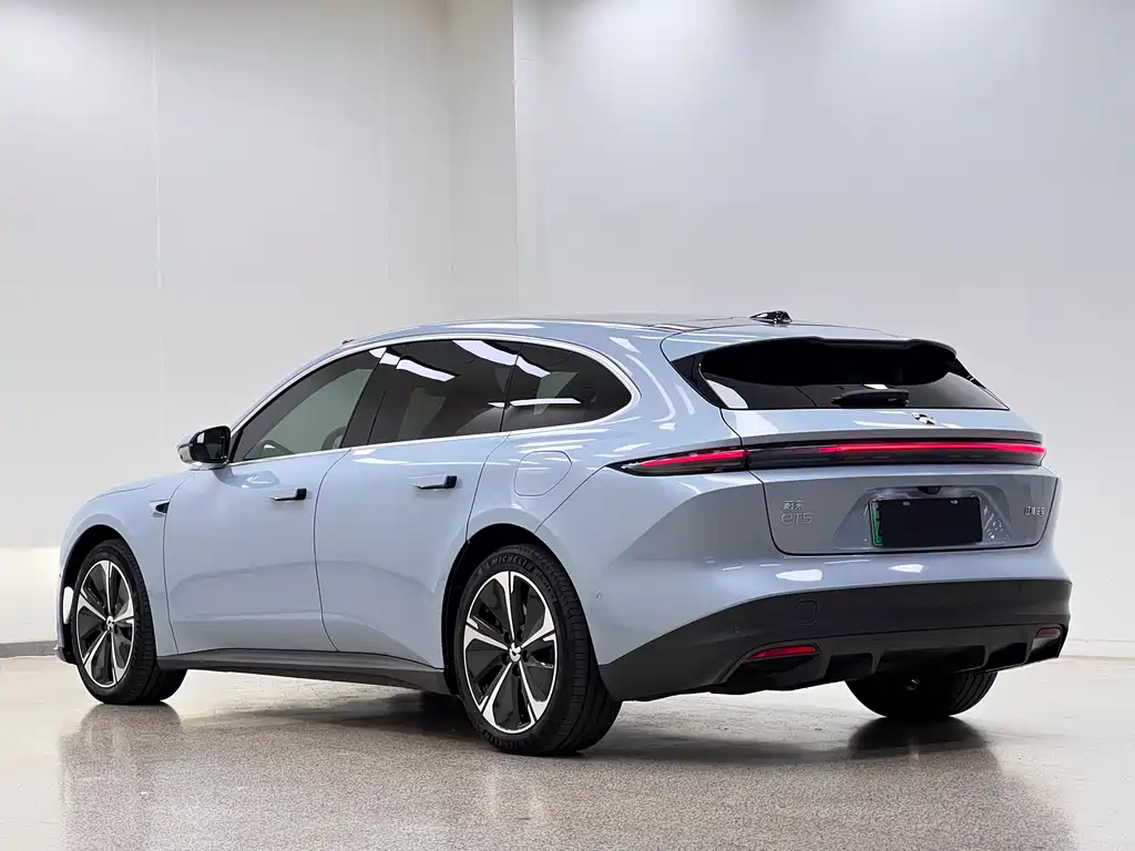 NIO ET5T 2023