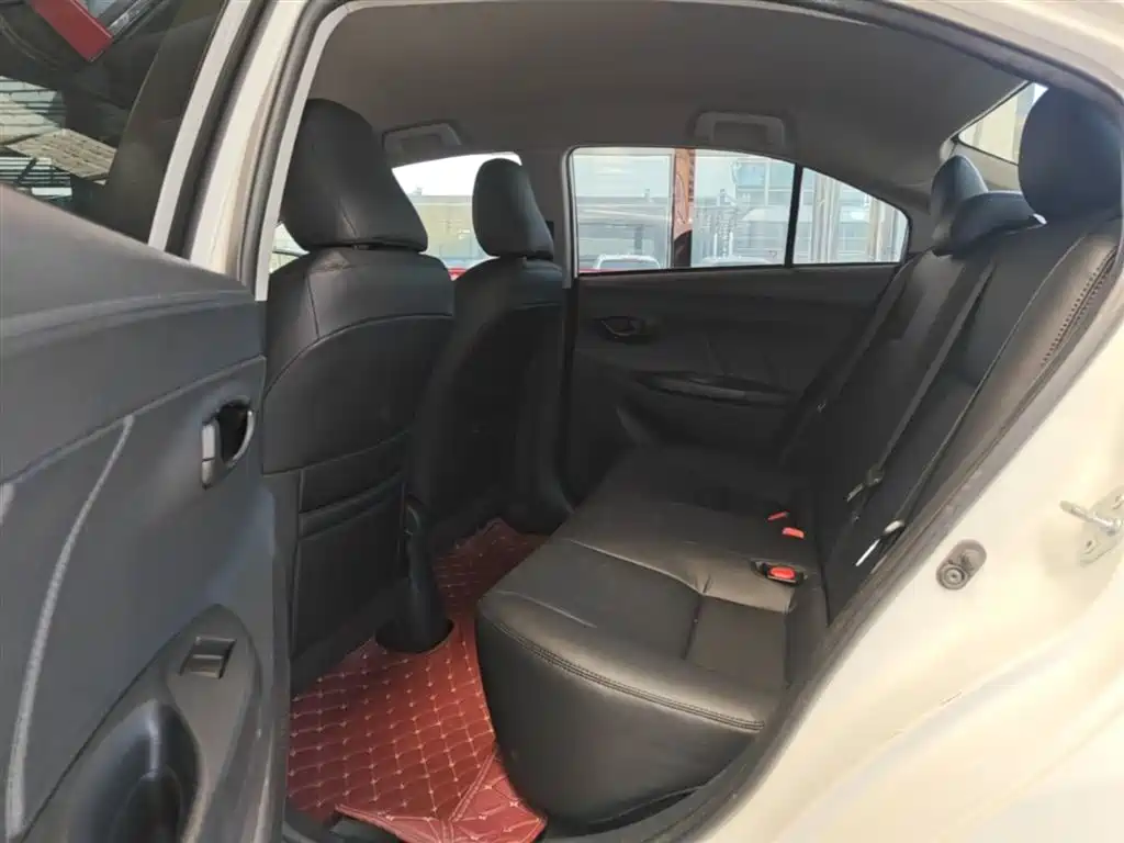 Toyota Vios 2017 — фото 17