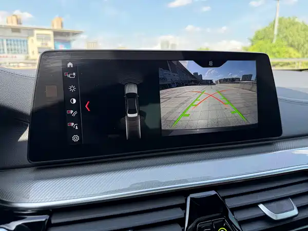 BMW M5 2018