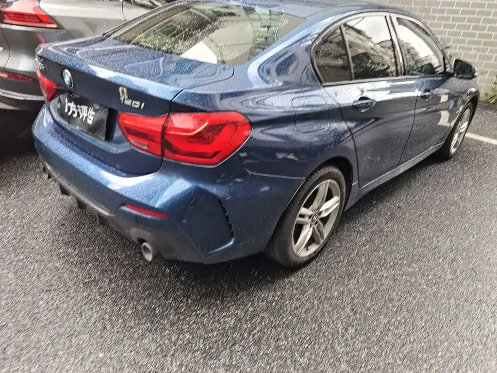 BMW 1 Series 2022