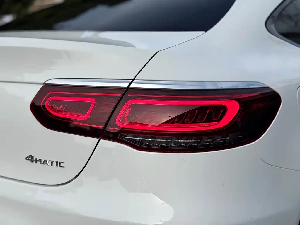 Mercedes-Benz GLC Coupe 2021 — фото 23