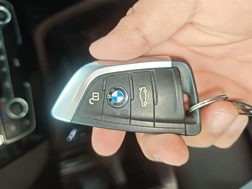 BMW X2 2022 — фото 16