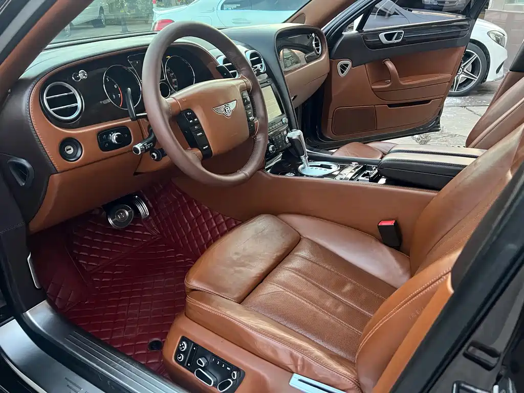 Bentley Flying Spur 2013 — фото 4