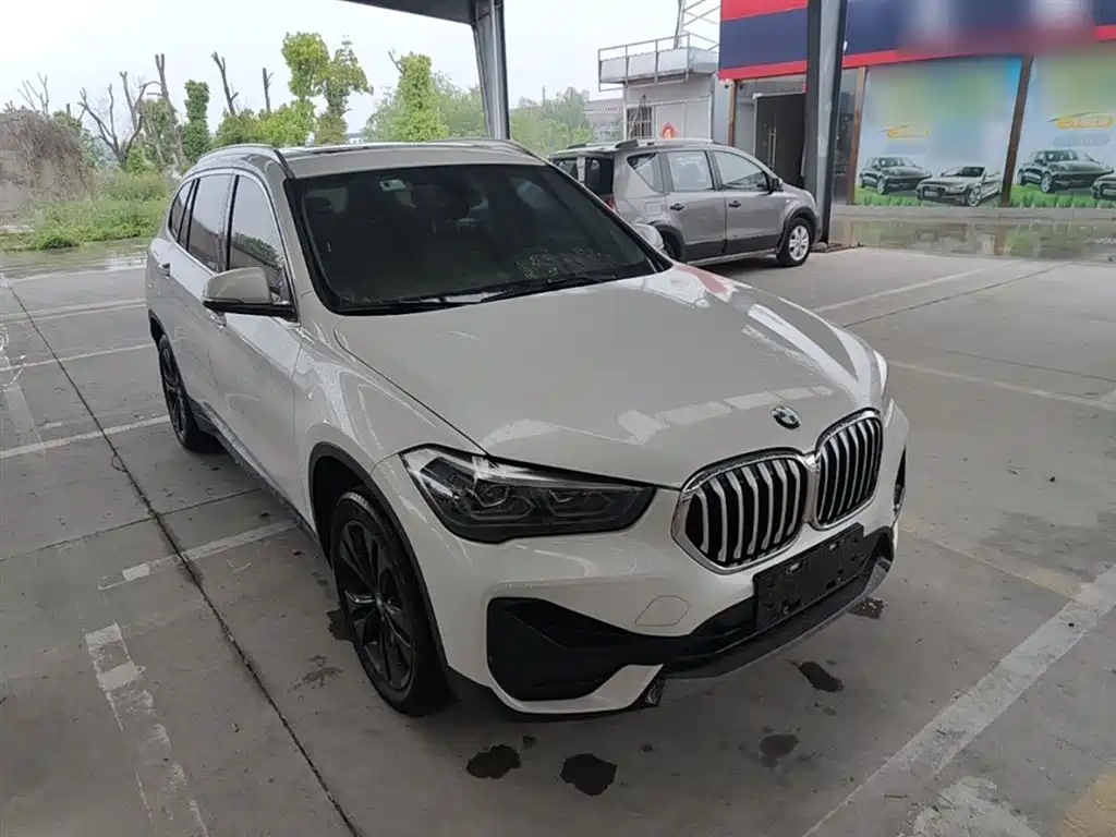 BMW X1 2020 — фото 4