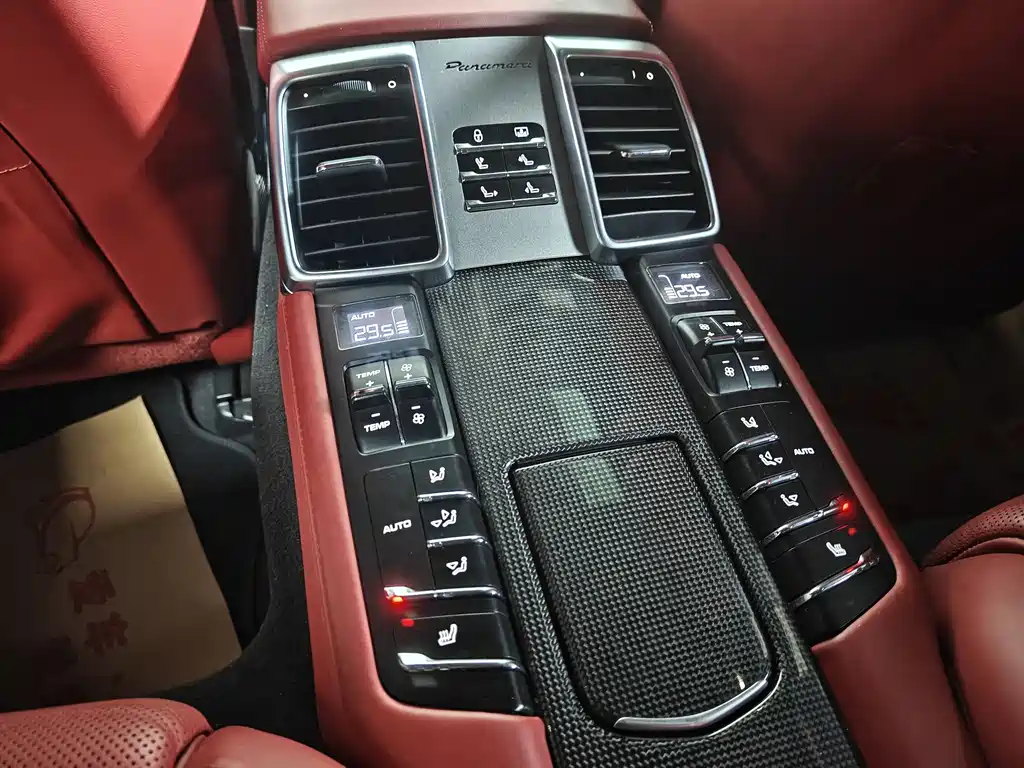 Porsche Panamera 2015 — фото 14