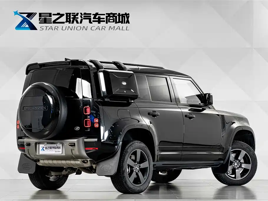 Land Rover Defender 2023 — фото 7