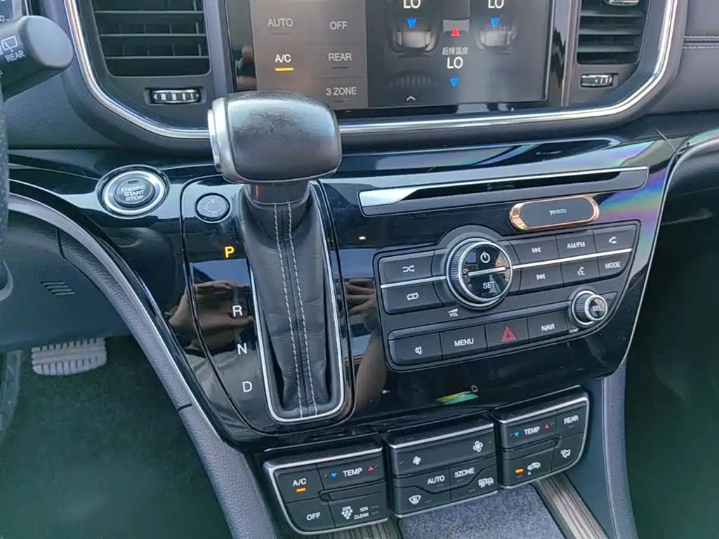 GAC Motor Trumpchi M8 2020 — фото 14