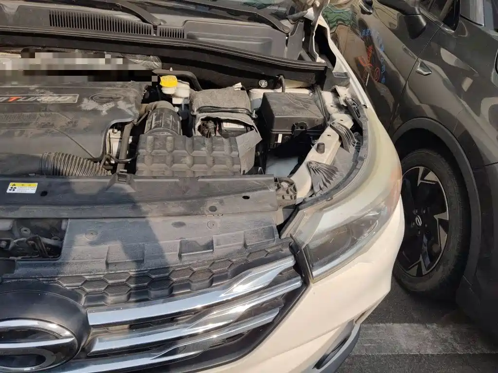 GAC Trumpchi GS4 2015 — фото 22