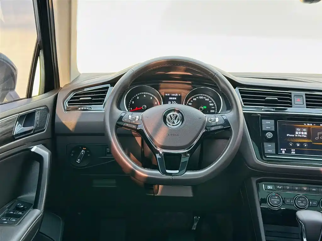 Volkswagen Tiguan L 2018 — фото 17