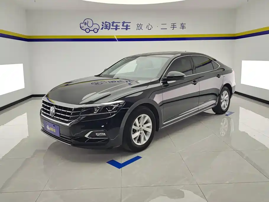 Volkswagen Passat 2023