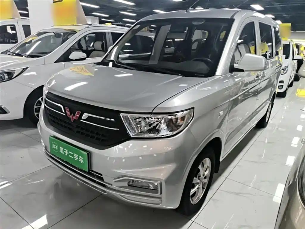 Wuling Hongguang V 2024 — фото 2