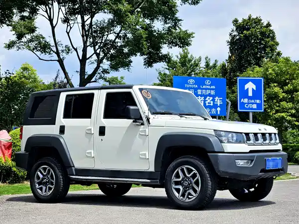 BAIC BJ40 2018