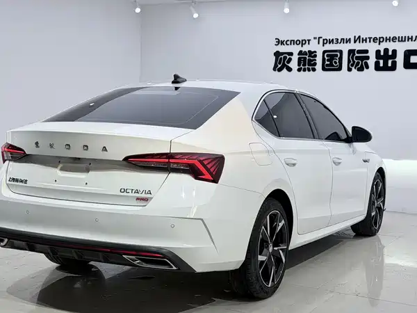 Skoda Octavia 2023
