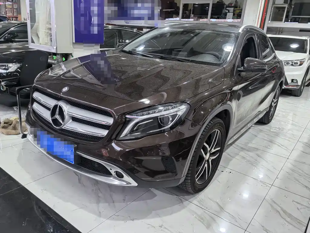 Mercedes-Benz GLA 2016 — фото 1