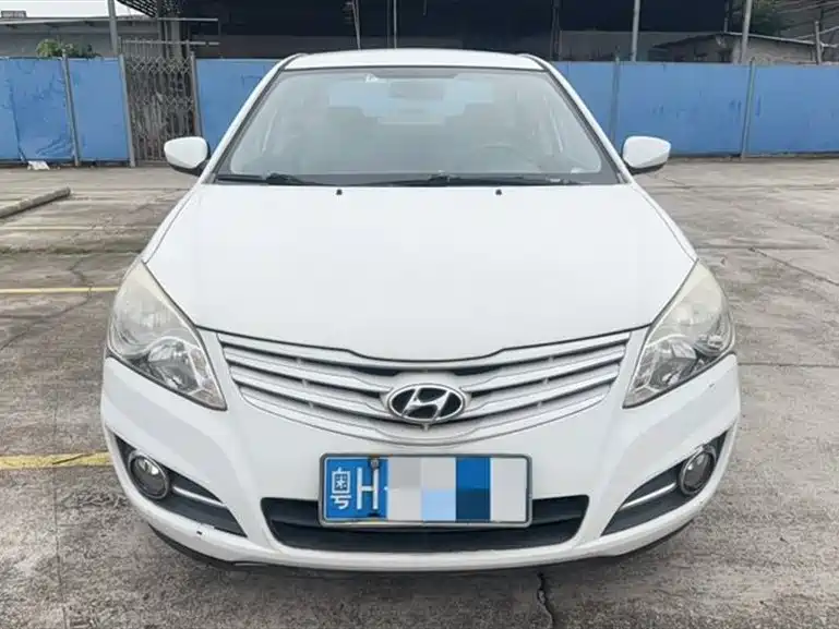 Hyundai Elantra 2013