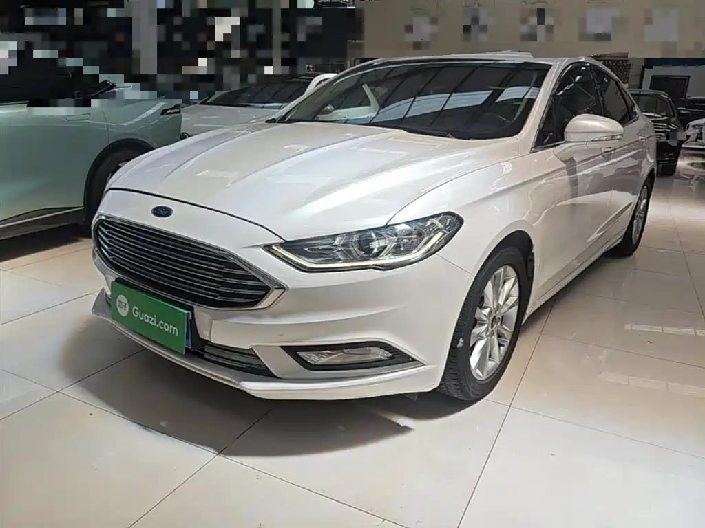 Ford Mondeo 2017 — фото 1