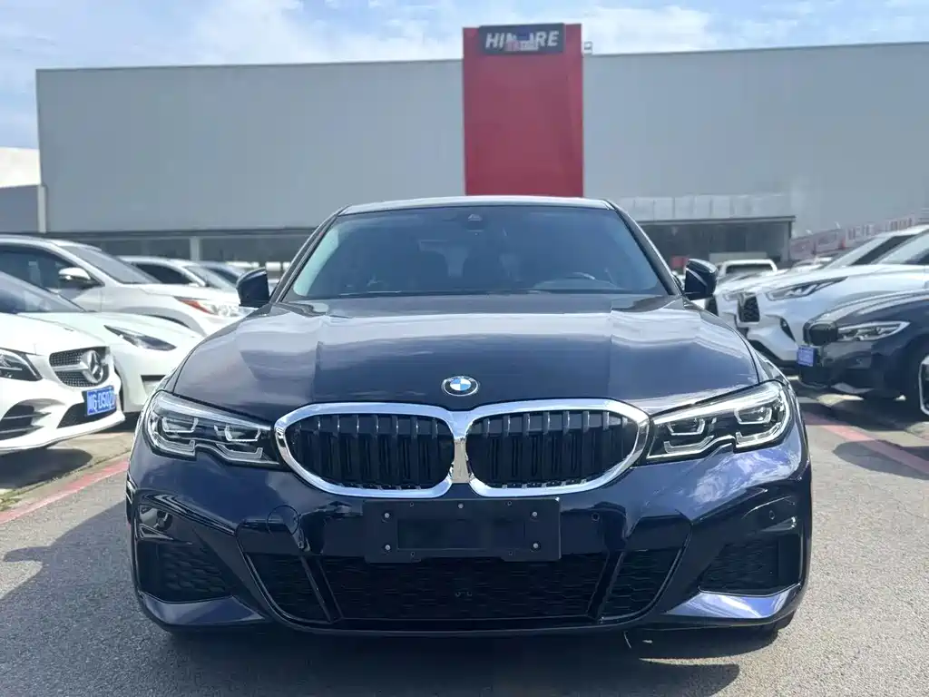 BMW 3 Series 2021