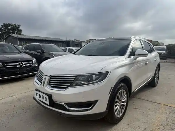 Lincoln MKX 2019