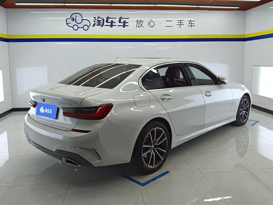 BMW 3 Series 2022