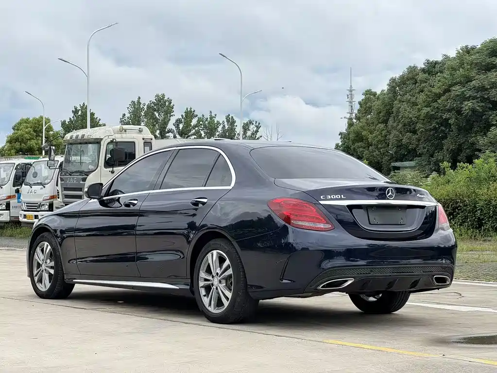 Mercedes-Benz C-Class 2017 — фото 4