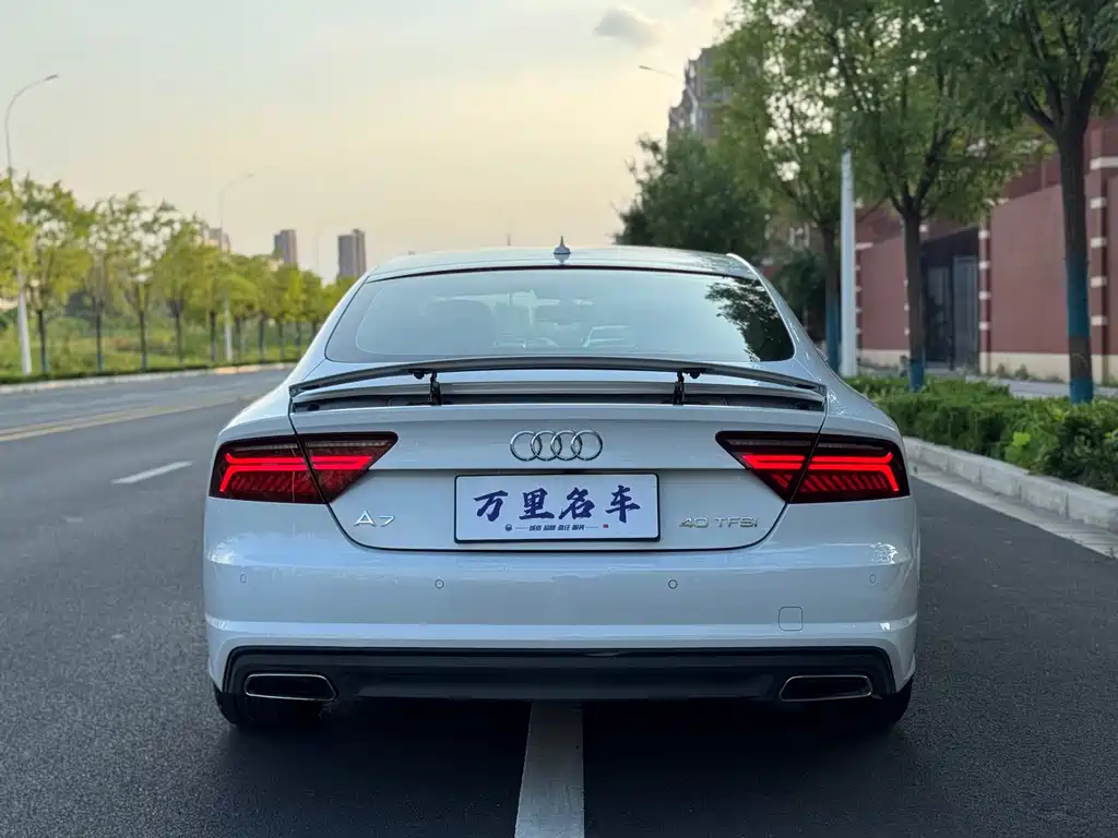 Audi A7 2017 — фото 22