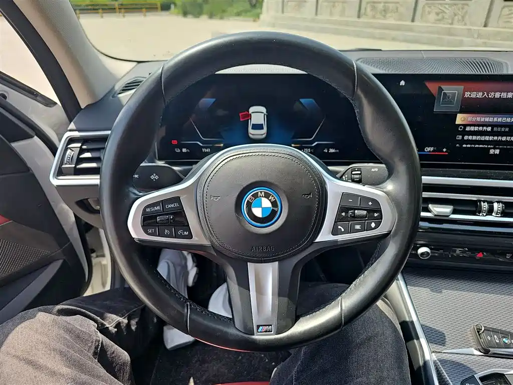 BMW i3 2022 — фото 9