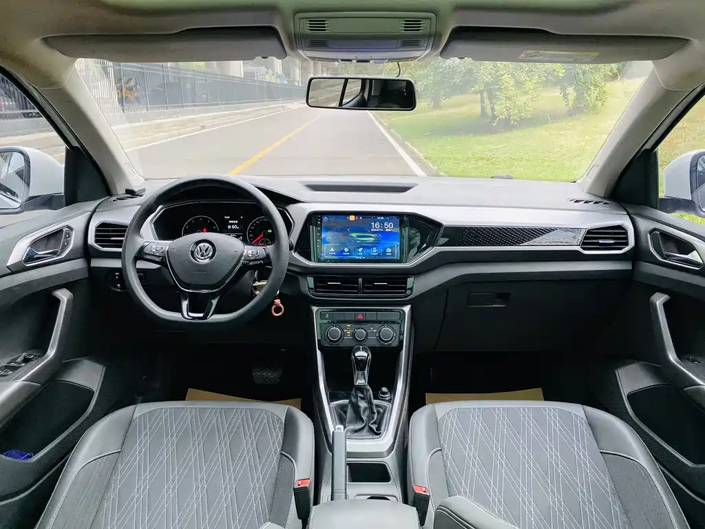 Volkswagen T-Cross 2020