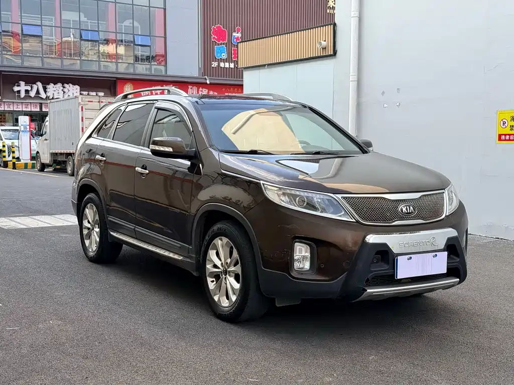 Kia Sorento 2013 — фото 3