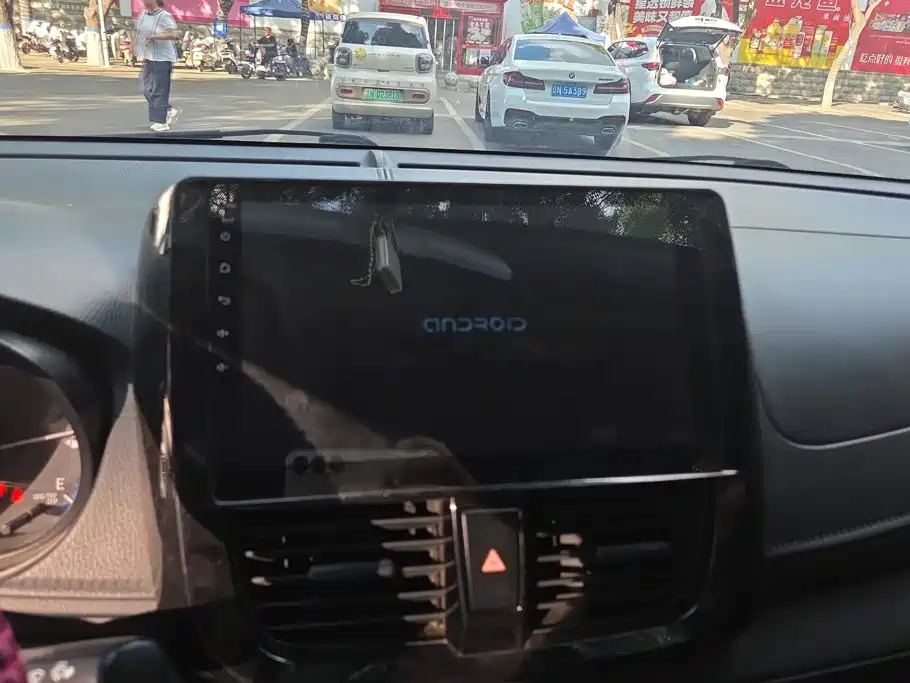 Toyota Vios 2016 — фото 13