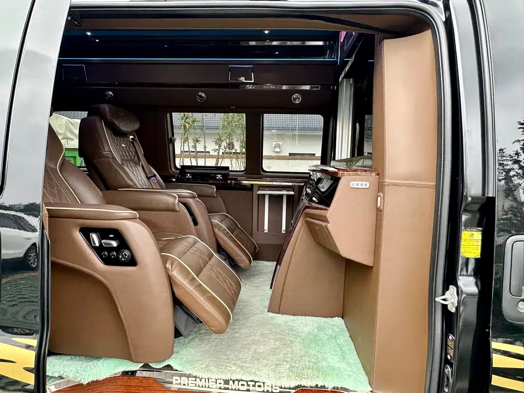 GMC SAVANA 2018 — фото 11