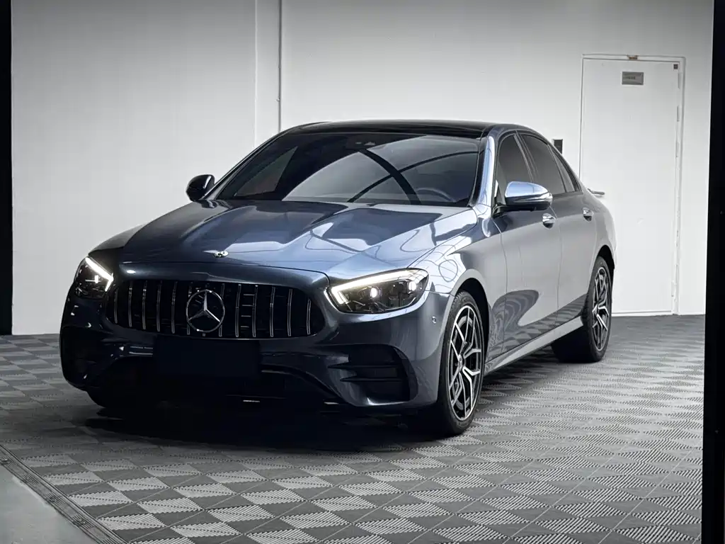 Mercedes-Benz E-Class 2021
