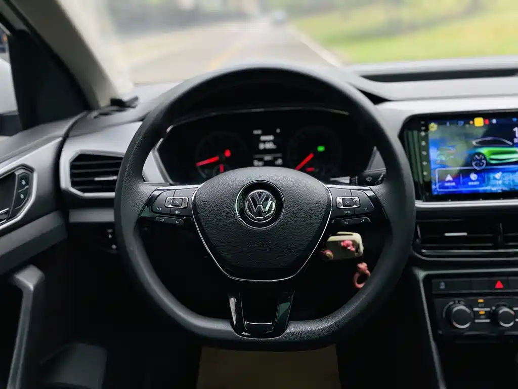 Volkswagen T-Cross 2020
