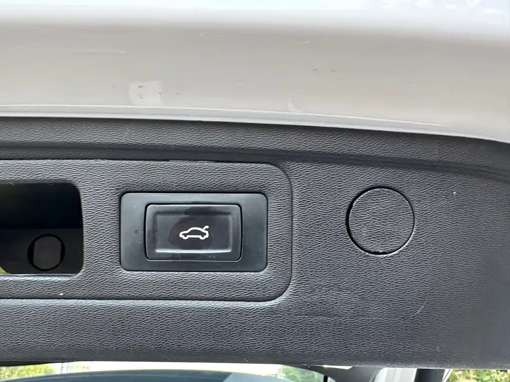 Jetour X70 PLUS 2023 — фото 15