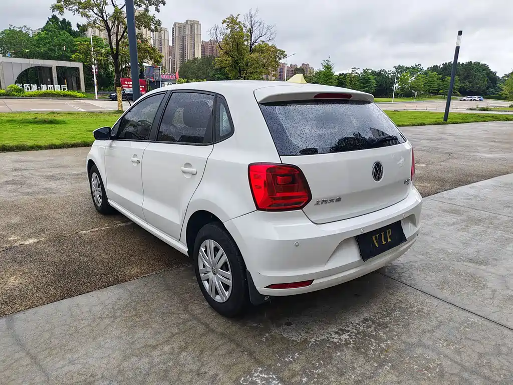 Volkswagen Polo 2018 — фото 11