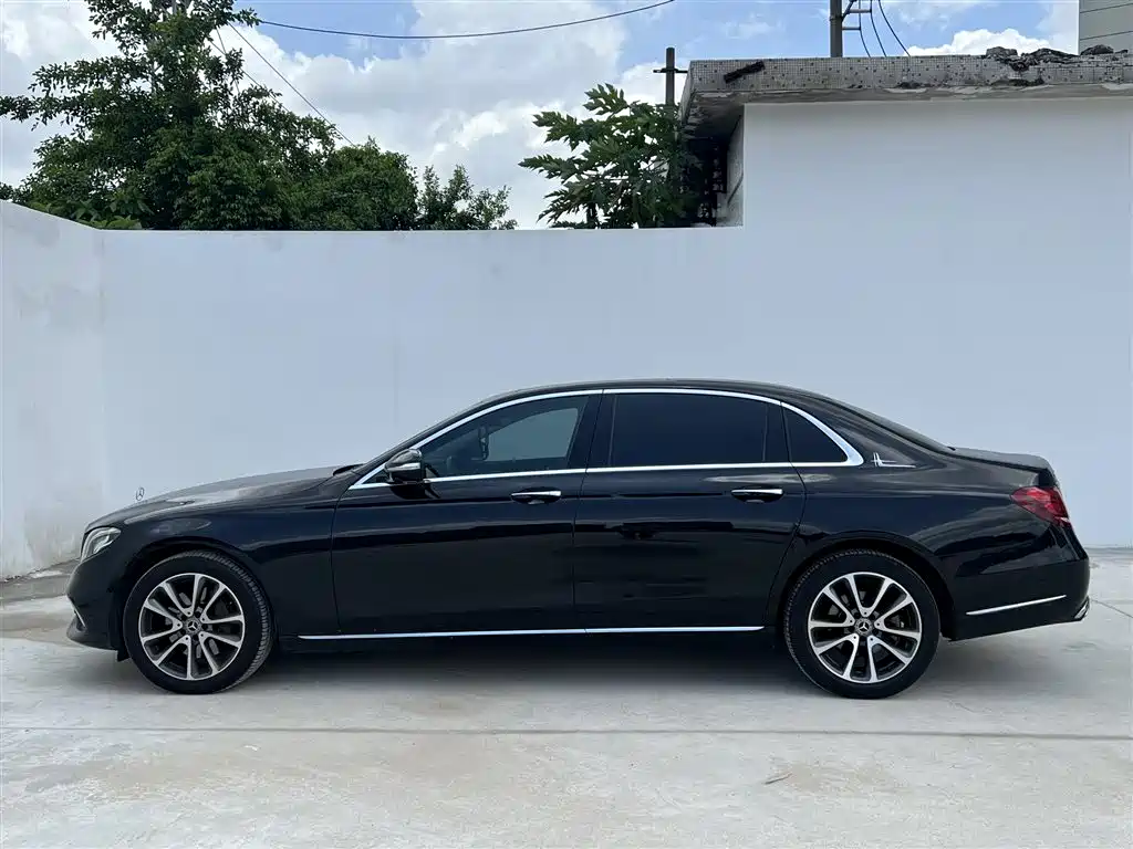 Mercedes-Benz E-Class 2017 — фото 5