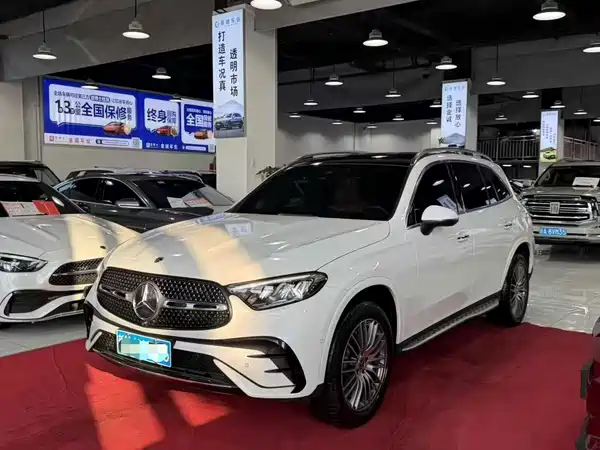 Mercedes-Benz GLC 2024