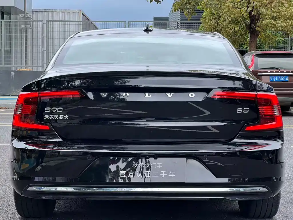 Volvo S90 2024 — фото 11