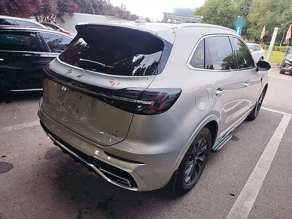 Hongqi HS5 2024