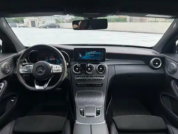 Mercedes-Benz C-Class 2022