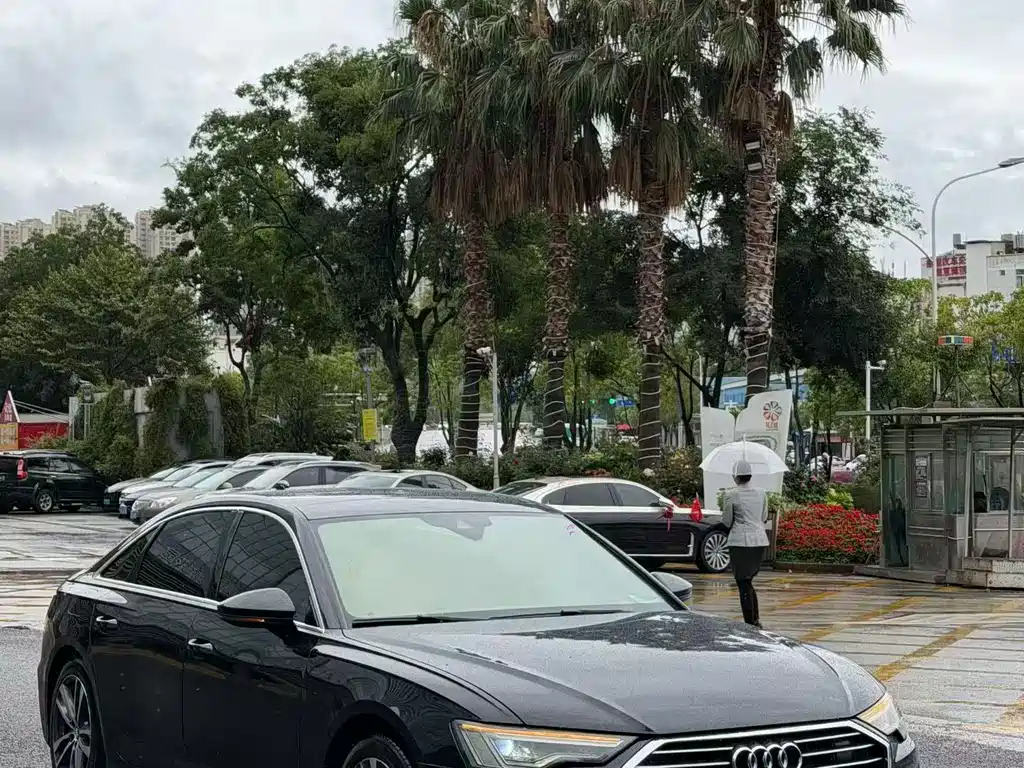 Audi A6L 2020