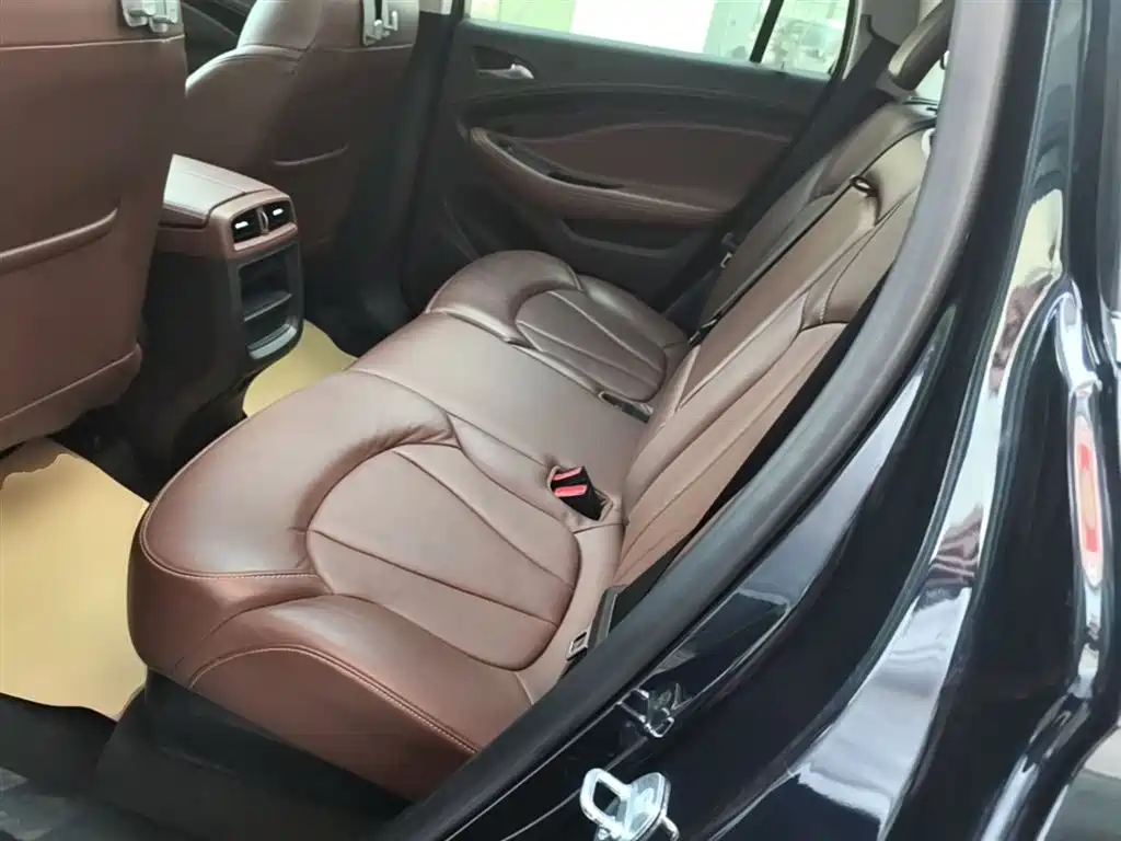 Buick Envision Plus 2021 — фото 17