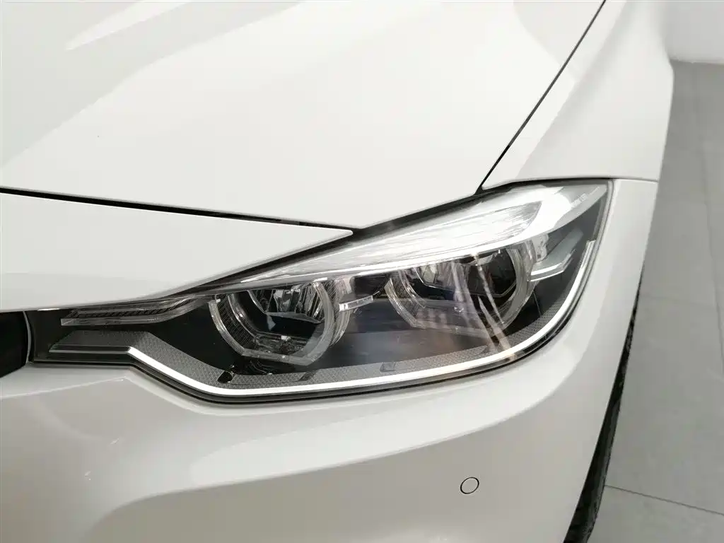 BMW 3 Series 2018
