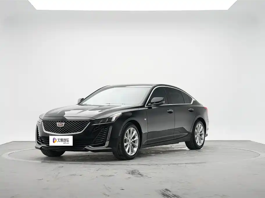 Cadillac CT5 2022 — фото 1