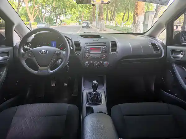 Kia K3 2013