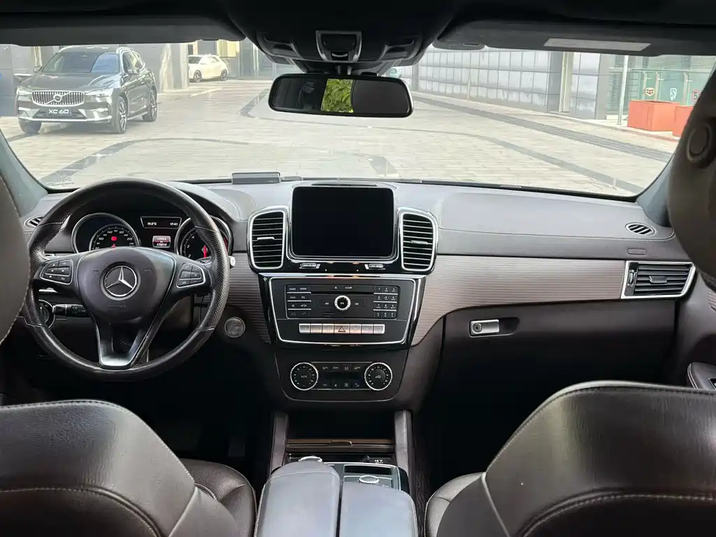 Mercedes-Benz GLE 2019 — фото 6