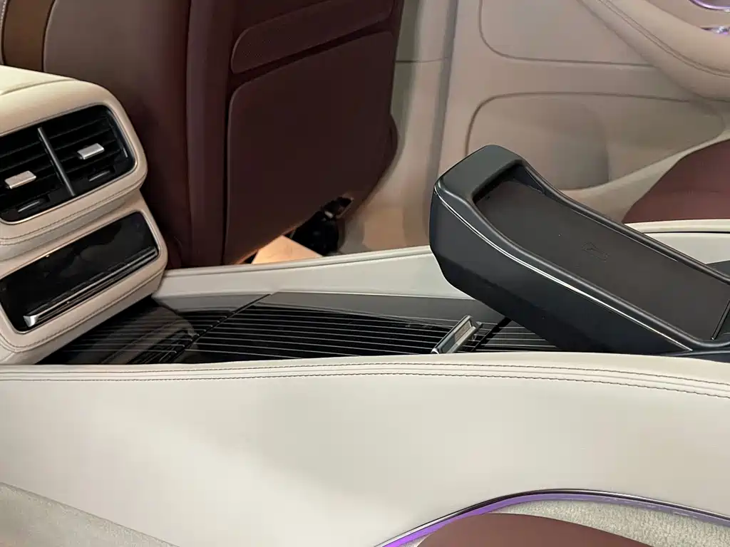 Mercedes-Benz GLS 2023 — фото 18