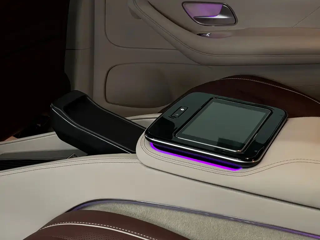 Mercedes-Benz GLS 2023 — фото 20