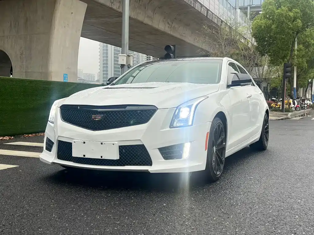 Cadillac ATS-L 2019 — фото 1