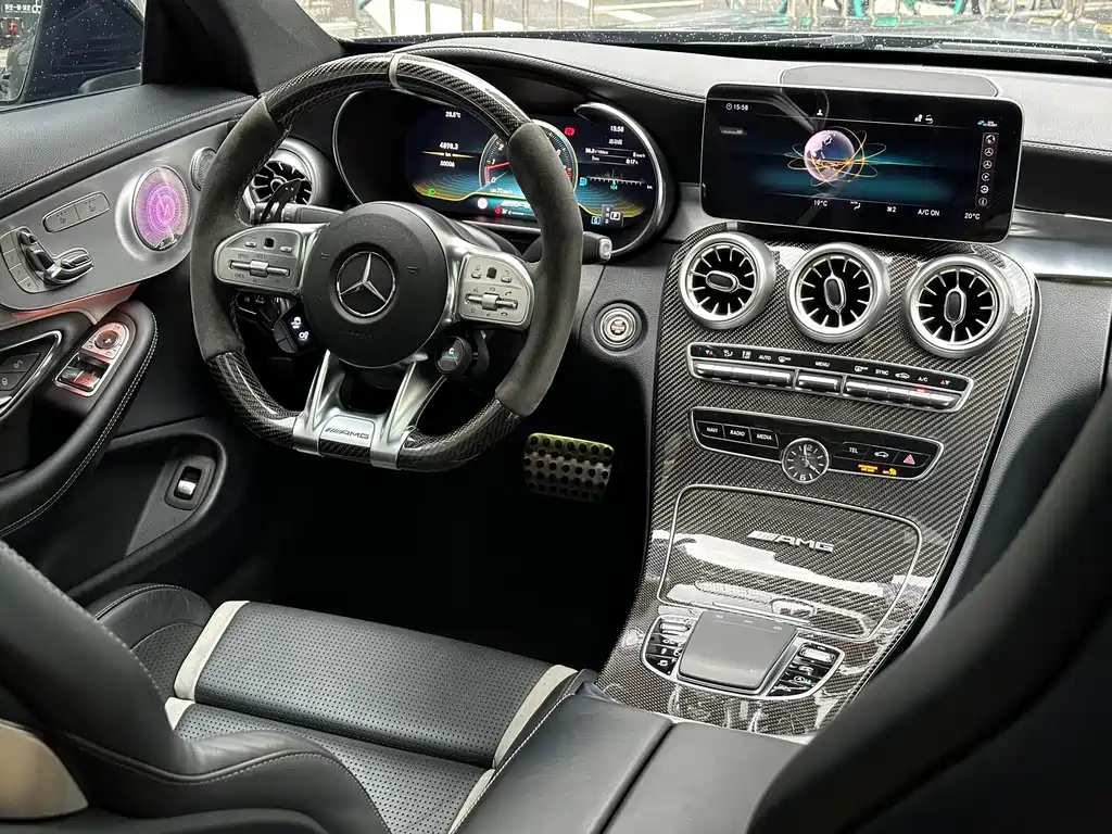 Mercedes-Benz C-Class AMG 2021 — фото 10